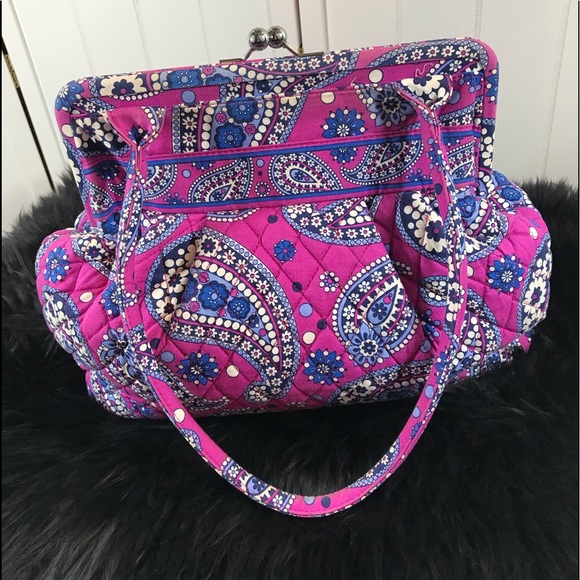 Vera Bradley Handbags - Vera Bradley Ball Snap Purse